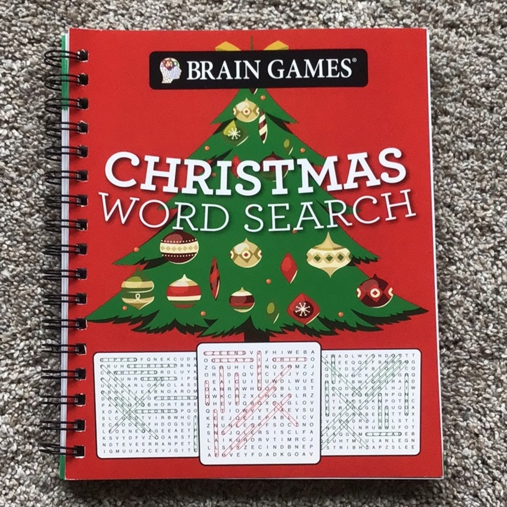 HOLIDAY WORD-SEARCH NOTEBOOK - NWT